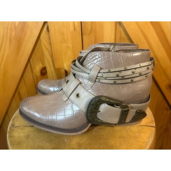 Pierre Dumas Women's Booties Boots Nash Sand 8.5 - Picture 3 of 8